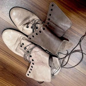 LD Tuttle Ankle Boots